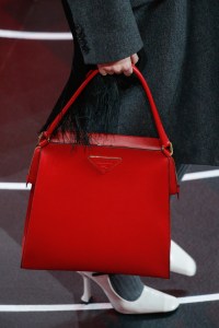 Details Prada RTW Fall 2020