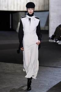 Roland Mouret RTW Fall 2020