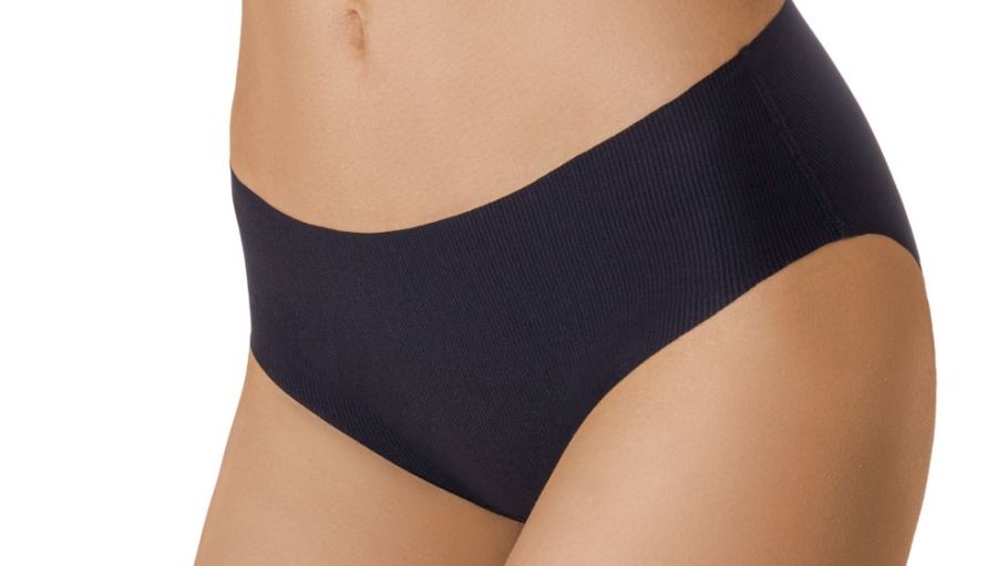 Seamless manufacturing technology removes itchy seams from close-to-skin garments like underwear and innerwear, putting comfort first.
