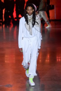Tommy Hilfiger RTW Spring 2020
