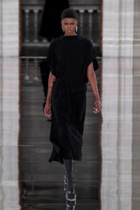 Victoria Beckham RTW Fall 2020