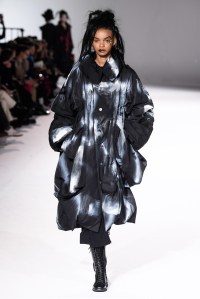 Yohji Yamamoto RTW Fall 2020