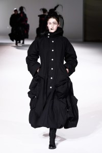 Yohji Yamamoto RTW Fall 2020
