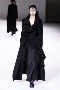 Yohji Yamamoto RTW Fall 2020