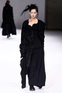 Yohji Yamamoto RTW Fall 2020