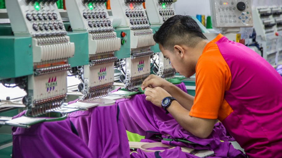 A Bank of America analysts says apparel retailers cutting production orders could spur Asian factory closures at Great Recession levels.