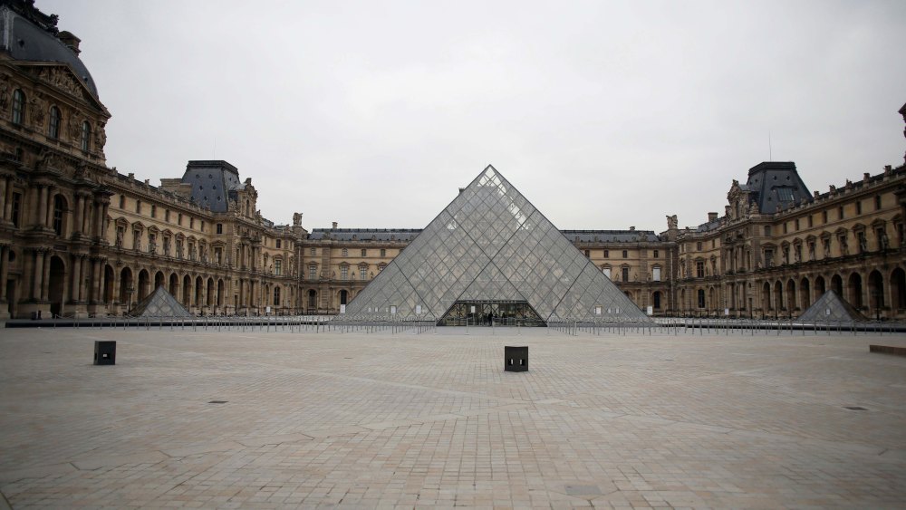 empty courtyard Louvre Museum Paris