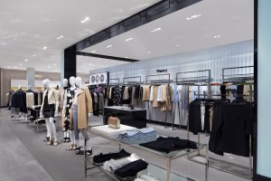 A look at the new Bloomingdale's in the Westfield Valley Fair mall.
