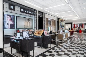 A look at the new Bloomingdale's in the Westfield Valley Fair mall.