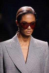 Details at Givenchy RTW Fall 2020