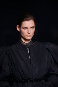 Details at Givenchy RTW Fall 2020