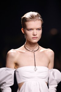 Details at Givenchy RTW Fall 2020