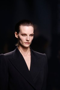 Details at Givenchy RTW Fall 2020