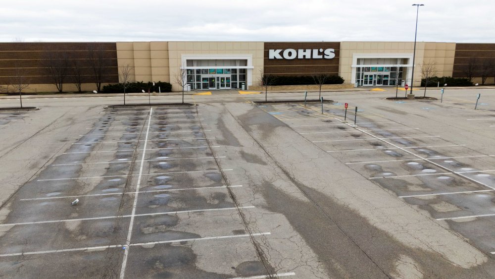 An aerial photo made with a drone shows the Kohl's department store at the now closed Gurnee Mills Mall in Gurnee, Illinois, USA, 20 March 2020. The mall owner, Simon Property Group has closed the mall after many stores reduced hours or closed completely due to the coronavirus SARS-CoV-2 which causes the Covid-19 disease.Gurnee Mills Mall closes due to Coronavirus Covid-19, USA - 20 Mar 2020