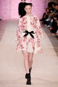 Giambattista Valli RTW Fall 2020