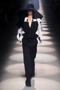 Givenchy RTW Fall 2020