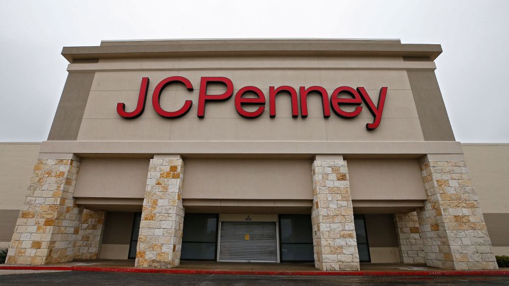A sign on a JCPenny's store as multiple counties are starting a mandatory shelter in place causing more empty shelves of products and stores to close in Greenville, Texas, USA, 23 March 2020. To date, Texas recorded 806 COVID-19 coronavirus cases, with nine deaths.Multiple counties starting a mandatory shelter in place., Greenville, USA - 23 Mar 2020