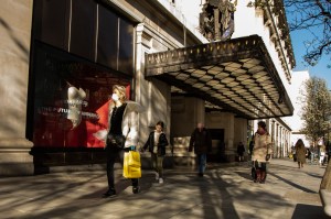 Coronavirus Outbreak: London Retail Remains Open
