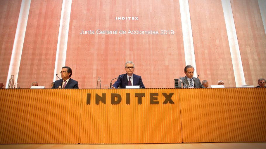 Spanish textile retail giant Inditex' Executive Chairman, Pablo Isla (C), chairs the general meeting of shareholders in the town of Arteixo, La Coruna, northwestern Spain, 16 July 2019