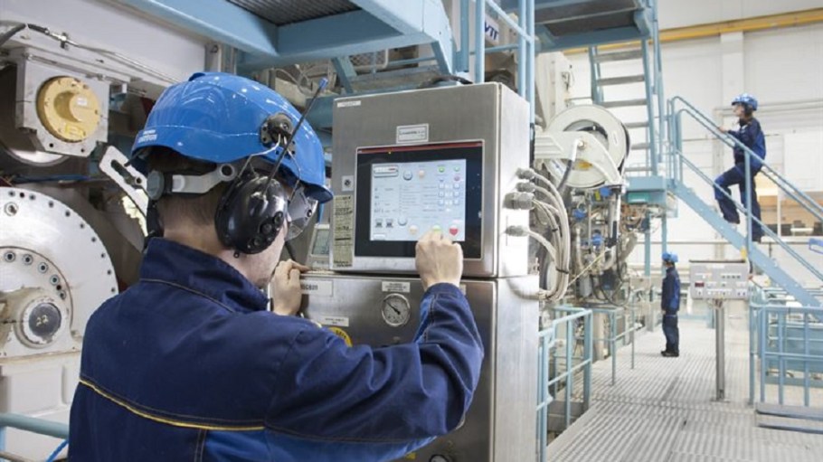 Finland's VTT is leading a three-year pilot to take new-generation, plastic-replacing fiber products from concept to commercial use.
