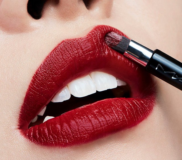 MAC Viva Glam coronavirus