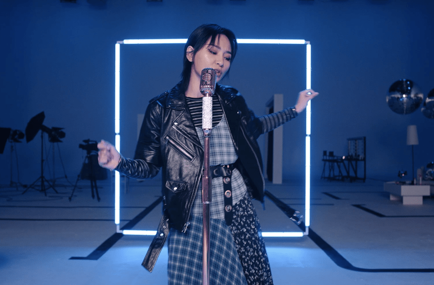 Bibi Zhou singing her new single 'Dance' released with Michael Kors My Way campaign.
