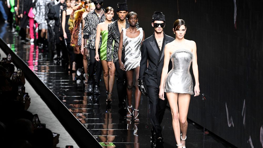Kendall Jenner and models on the catwalkVersace show, Runway, Fall Winter 2020, Milan Fashion Week, Italy - 21 Feb 2020