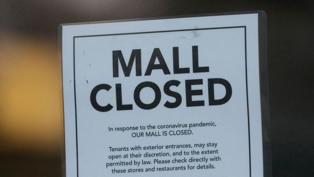 Mall closed sign coronavirus