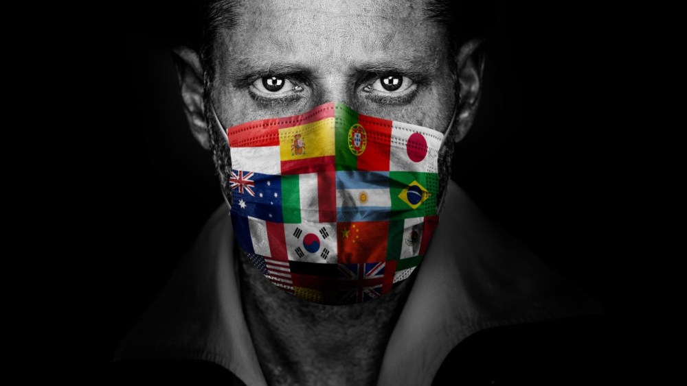 Lapo Elkann in the "Never Give Up" charity campaign