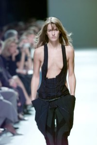 Balenciaga RTW Spring 2002