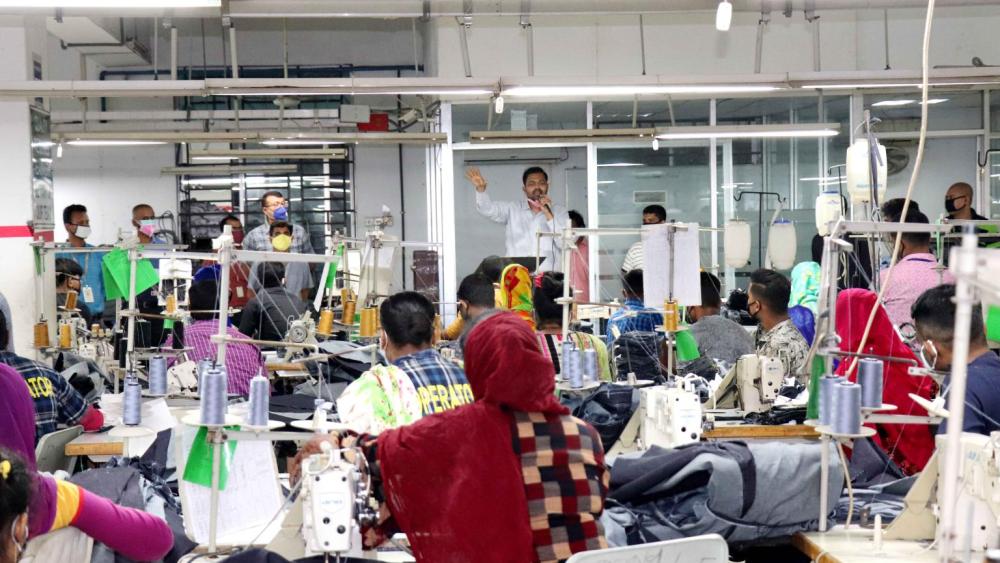 supply chain, sustainability, garment workers, shopping, fashion