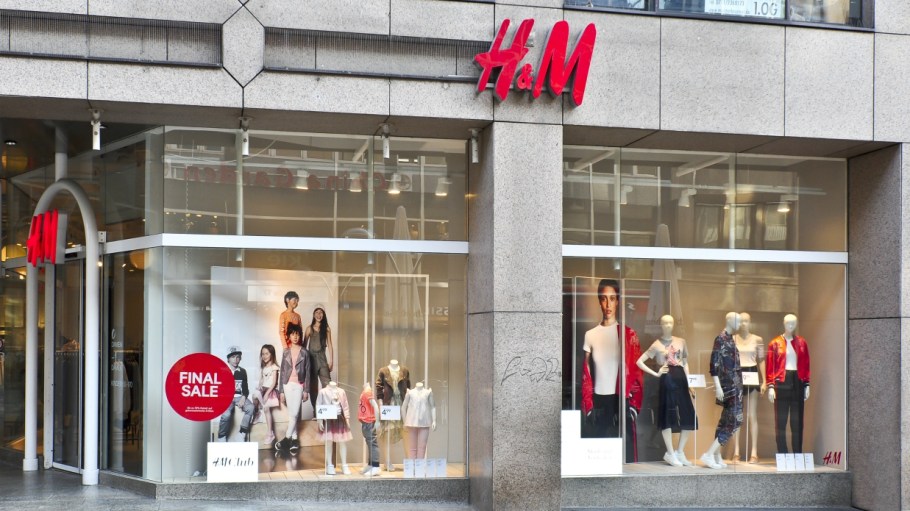 Hennes and Mauritz's Q2 sales fell by 50 percent due to the impact from the coronavirus when most of its stores remained temporarily closed.