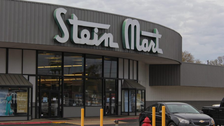 Off-price chain Stein Mart is the latest retail nameplate to be added to the list of distressed merchants that could end up bankrupt.