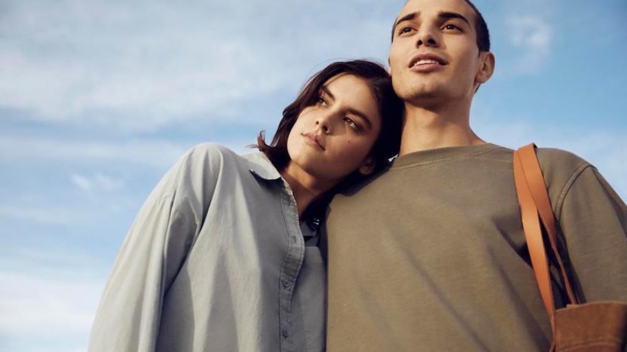 Esprit features Archroma’s EarthColors eco-friendly dye in a new sustainable collection for men and women, I Am Sustainable, available now.