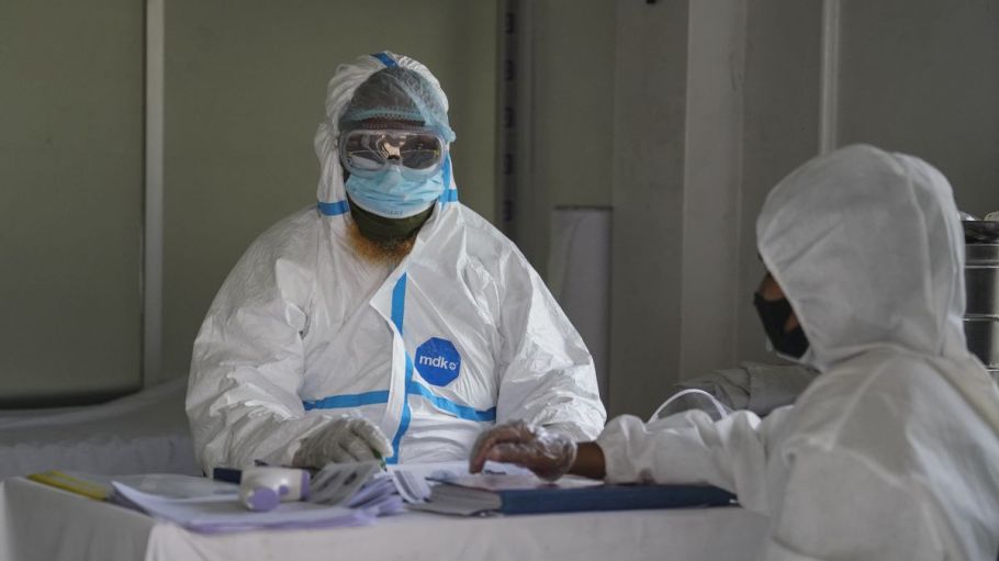 Bangladesh is facing rising coronavirus cases, plus instances of measles and cholera, putting garment manufacturing supply chains at risk.