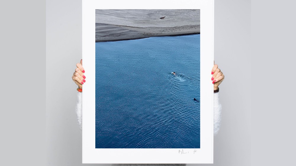 Brigitte Lacombe. California, Pacific #2. 60x80 cm. Courtesy of Absolut Art.