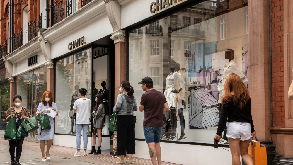 London retail reopens following the Covid-19 closures.