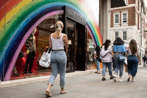 London retail reopens following the Covid-19 closures.