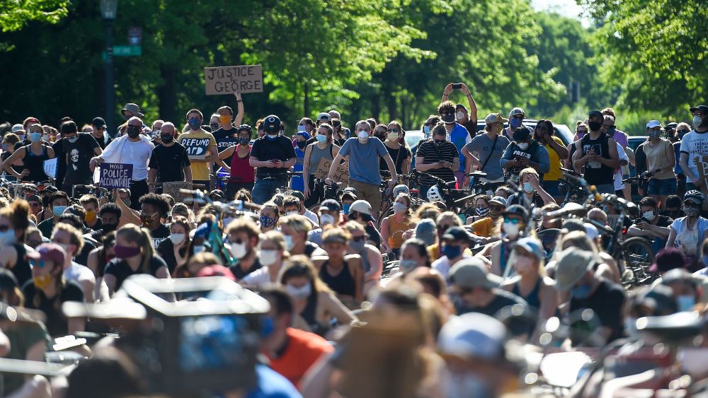 Protesters demonstrate against police brutality at the Governor's Residence, one week after George Floyd's death while under arrest, in St Paul, Minnesota, USA, 01 June 2020. A bystander's video posted online on 25 May, appeared to show George Floyd, 46, pleading with arresting officers that he couldn't breathe as an officer knelt on his neck. The unarmed Black man later died in police custody. According to news reports on 29 May, Derek Chauvin, the police officer in the center of the incident has been taken into costody and charged with murder in the George Floyd killing.Protest against police abuse in Minneapolis, USA - 01 Jun 2020