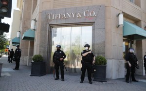 Police officers standing in front of a Tiffany & Co. store in Walnut Creek, California.
