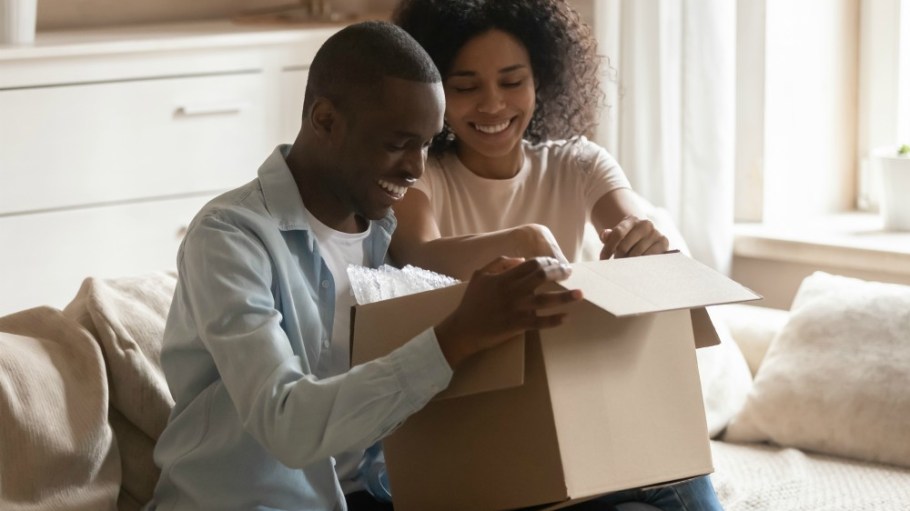 The HellaBlack e-commerce marketplace brings together black-owned businesses selling apparel, beauty products, and more during COVID-19.