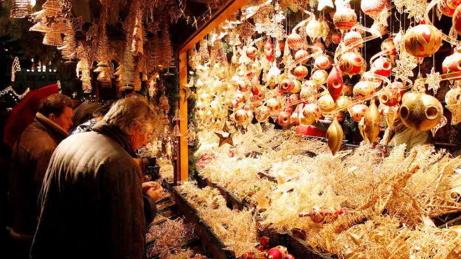 The emotional toll of the pandemic will weight heavy on the 2020 holiday decor, according to home decor experts at Fashion Snoops.