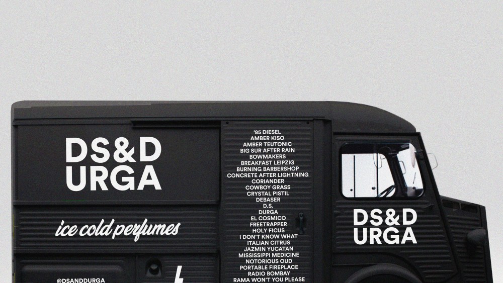 D.S. & Durga's Fumetruck