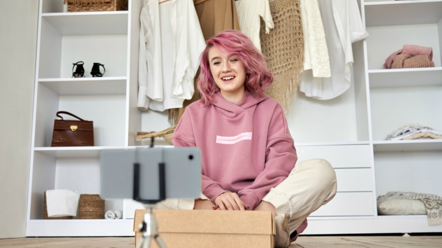 A new Jungle Scout survey revealed that shoppers across generations are spending big on Amazon, but are eager to return to retail stores.
