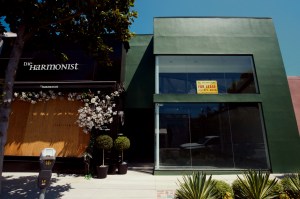 Stores on Melrose Place in Los Angeles experience a drop in popularity due to COVID-19.