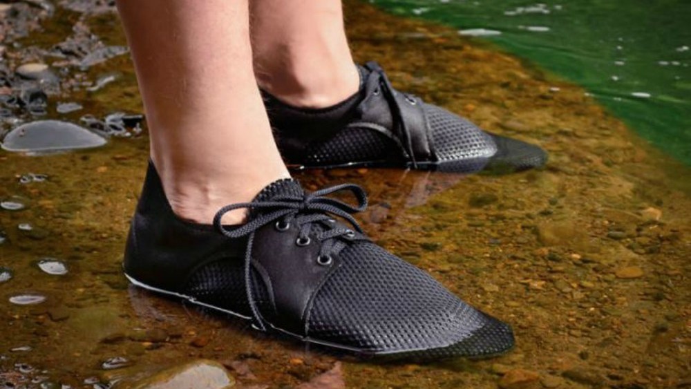 Oregon's family-run Softstar Shoes launched the 4.2 ounce Quick Dry Dash RunAmoc, a minimalist athletic shoe good for exploring wet terrain.