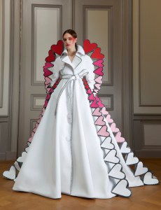 Viktor & Rolf Couture Fall 2020