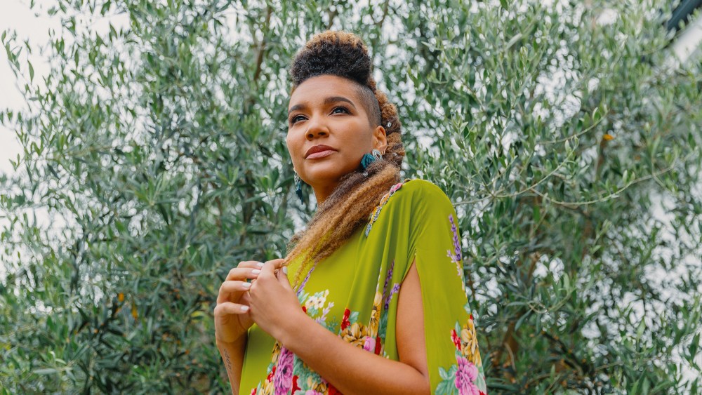 Emmy Raver-Lampman