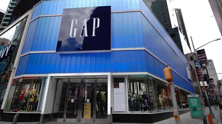 While apparel retailer Gap Inc. posted a net loss and a year-over-year decline in its fiscal second quarter, comp sales grew 13 percent.