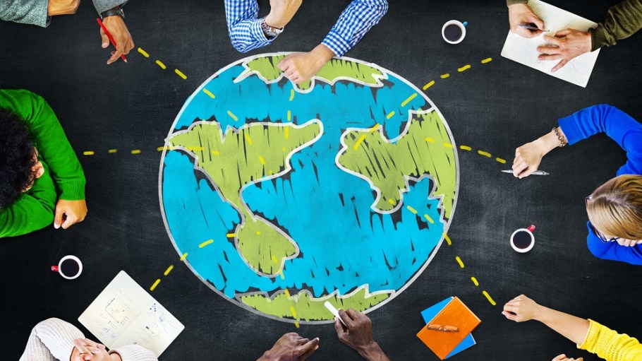 Coronavirus sourcing disruptions and economic uncertainty weighed heavily on fashion executives in the USFIA annual Benchmarking Study.